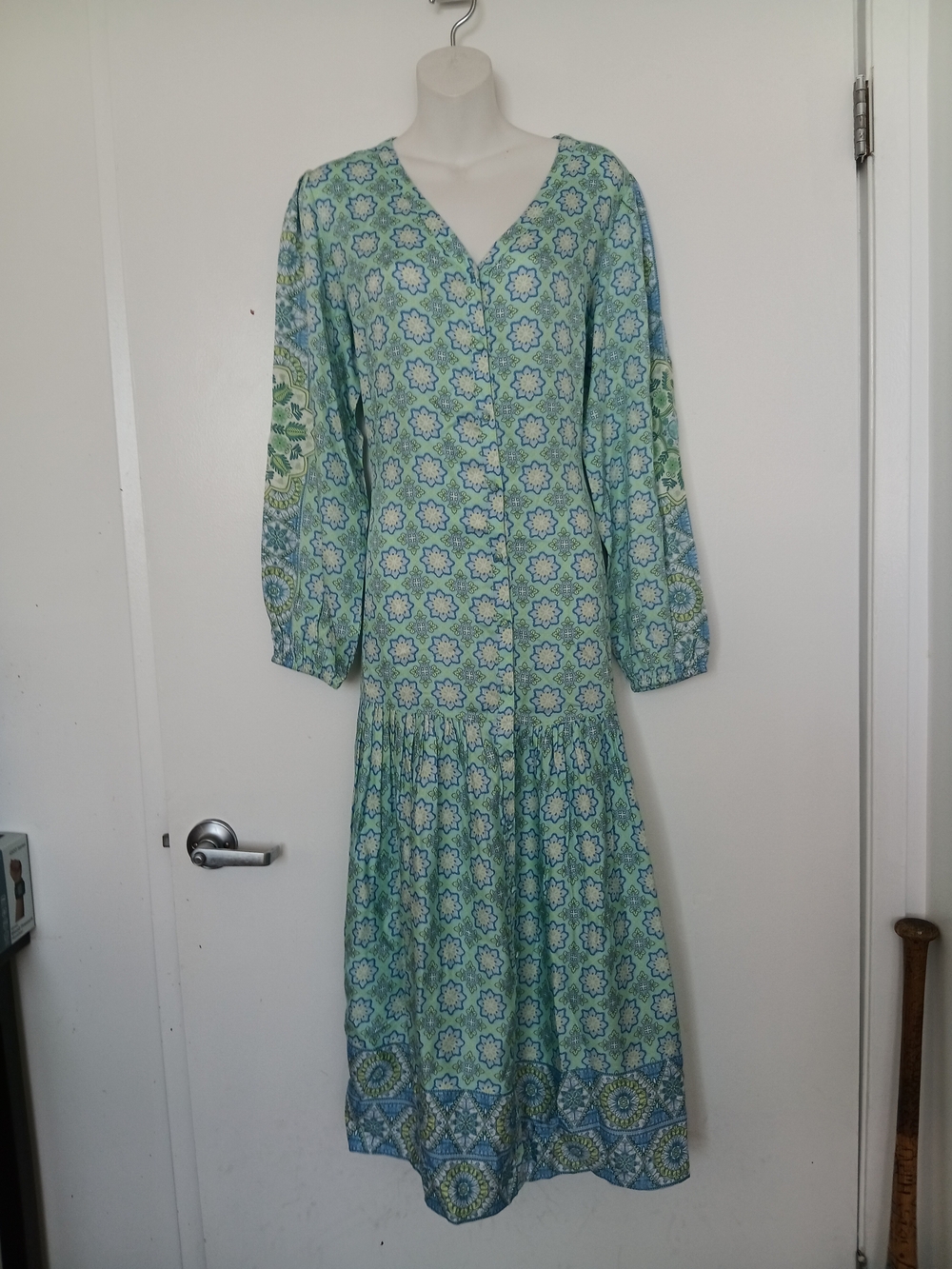 Green Floral V-Neck Maxi Dress